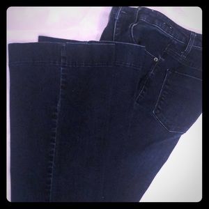 Women’s high rise flare dark jeans size 26